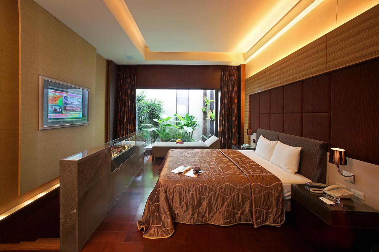Spring Spa Motel Dali Bagian luar foto